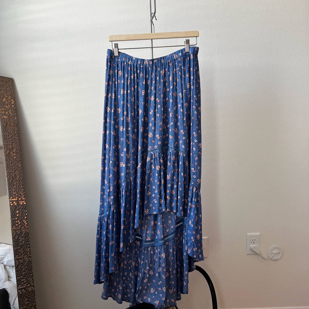 American Eagle High Low Floral Skirt